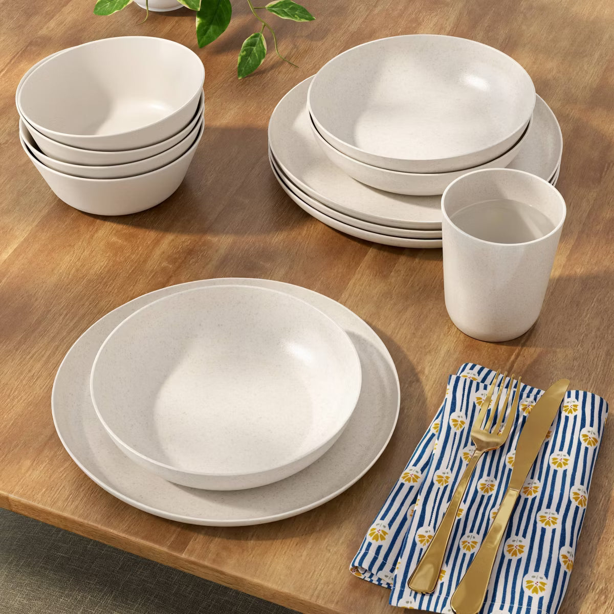 Dinner Plate – Culinvaro Recycled Poly Pro Dinner Plate Black