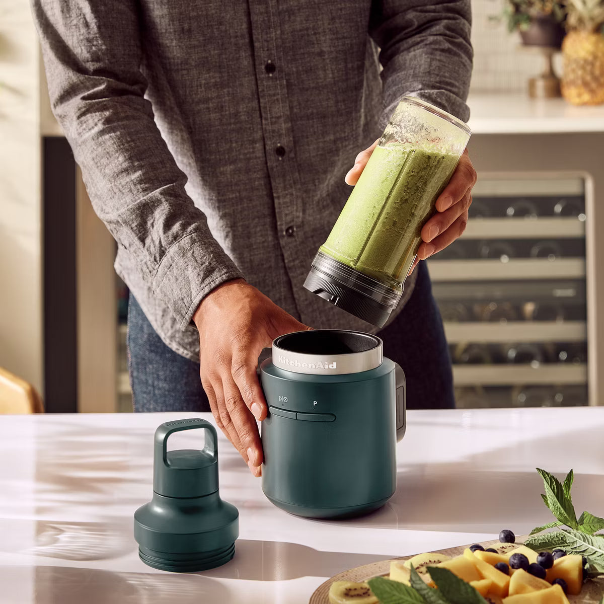 Personal Blender – Personal Blender battery sold separately – White