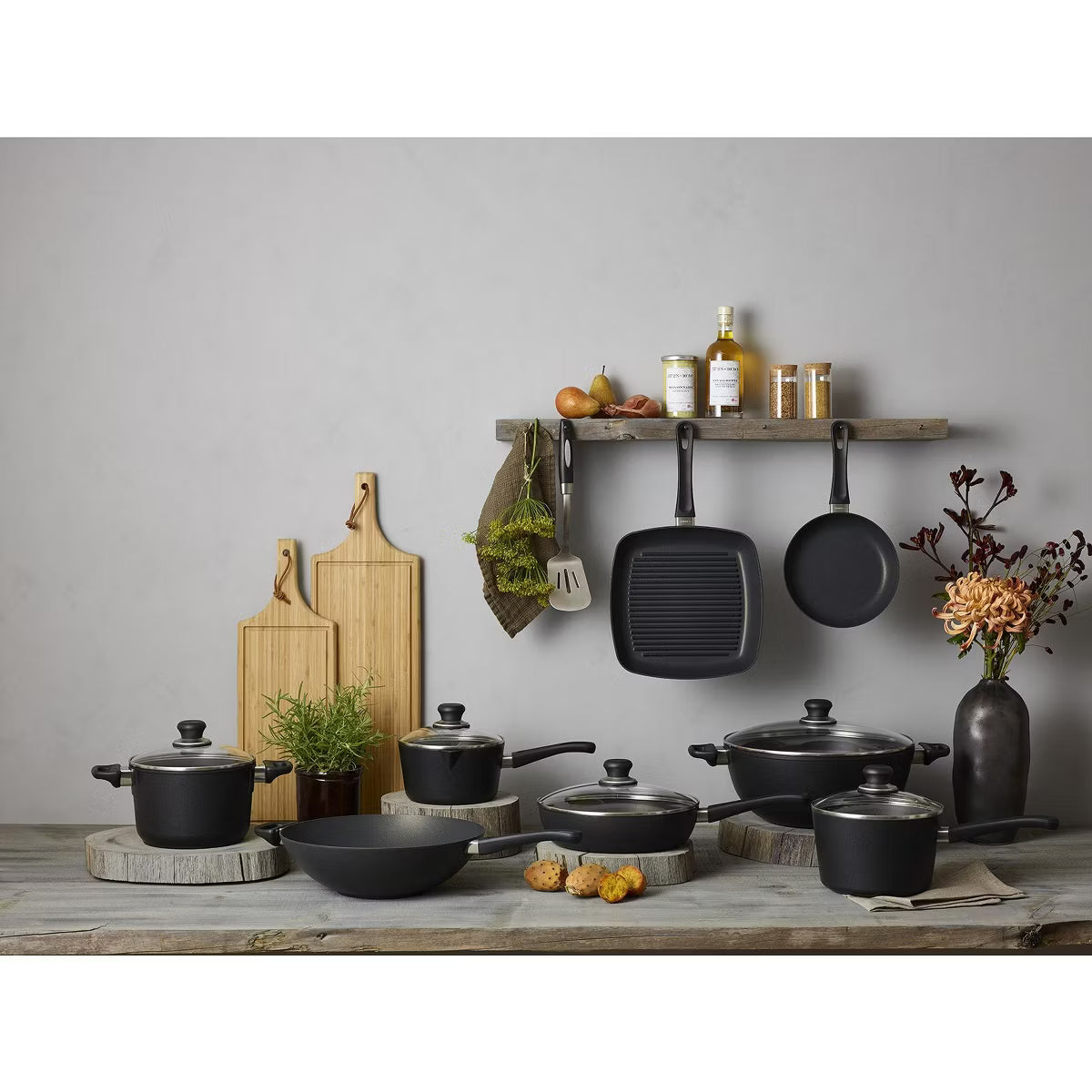 Saucepan – Classic Induction 2 Qt. Saucepan – Black
