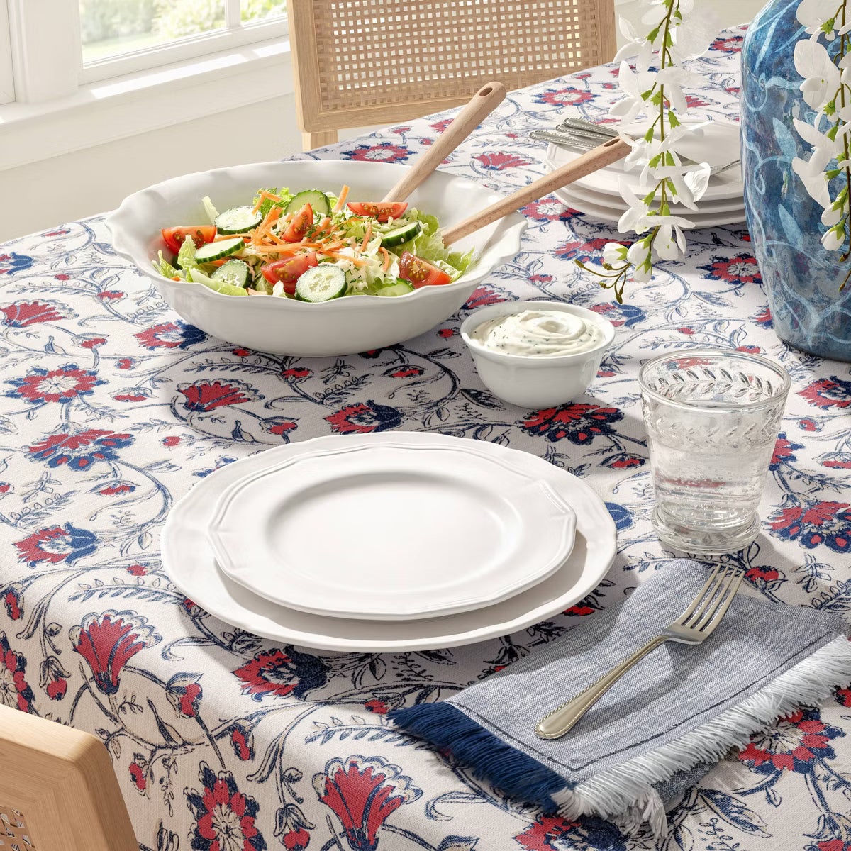 Dinner Plate – Culinvaro Stoneware Legacy Heirloom Dinner Plate Blue Floral Toile