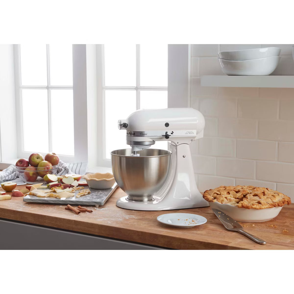 Stand Mixer – Classic 4.5qt Stand Mixer – Stainless Steel