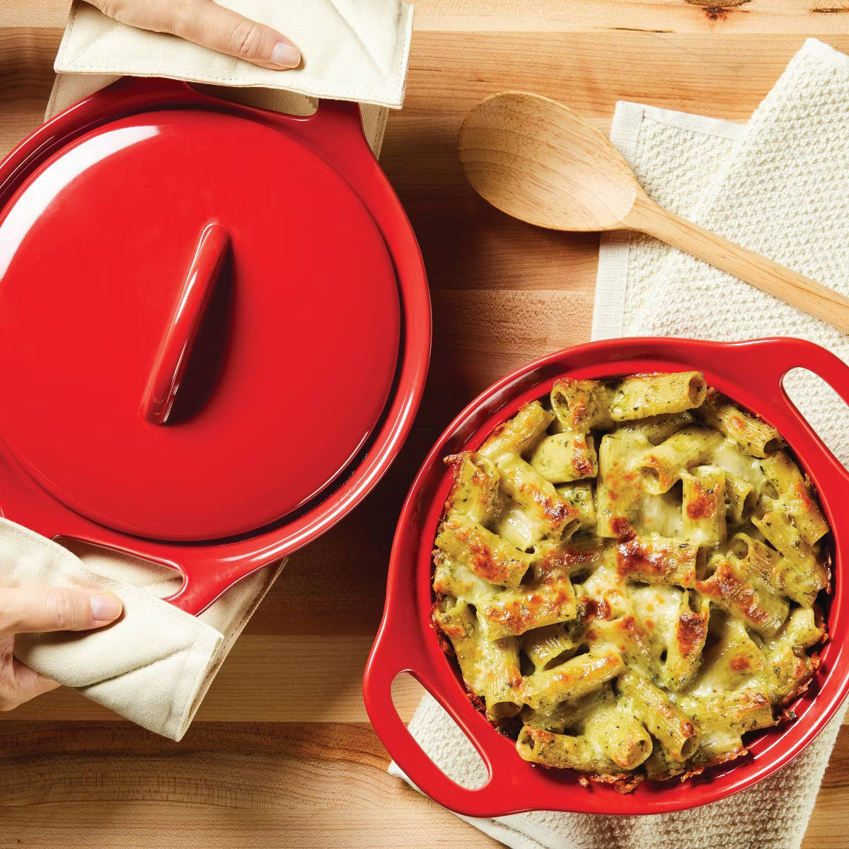 3pc Set: 1.5qt & 2qt Round Casseroles with Shared Lid – Red