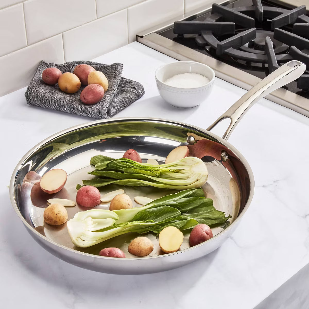 Skillet – Classic 12" Skillet - 8322-30: Oven & Broiler Safe – Silver