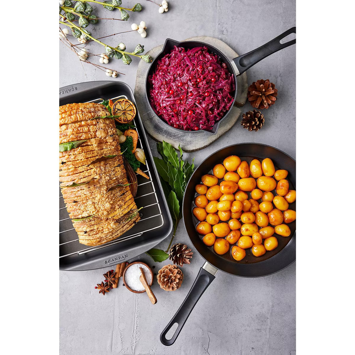 Roasting Pan – Classic 17.5" x 12.5" Roasting Pan, 8.25 Qt. – Black