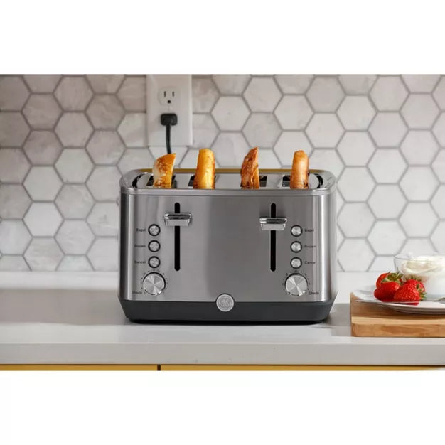 Toaster – 4 Slice Toaster – Stainless Steel