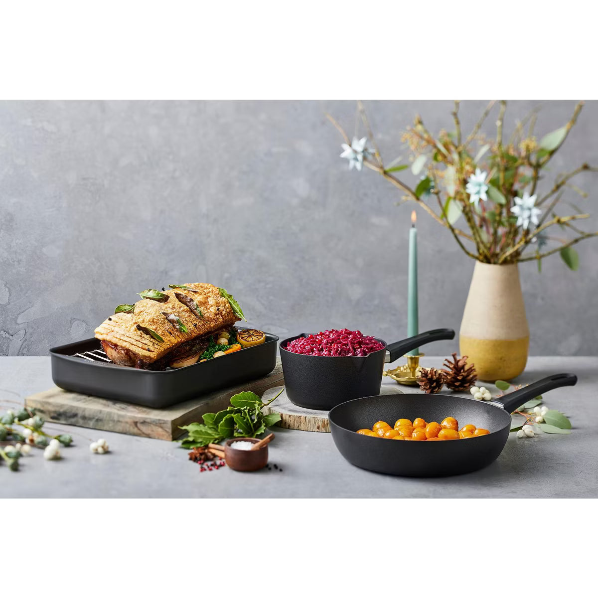 Roasting Pan – Classic 17.5" x 12.5" Roasting Pan, 8.25 Qt. – Black