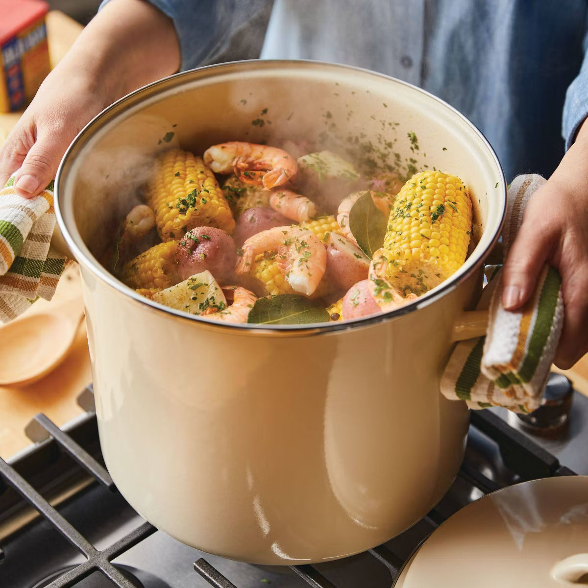 Stock Pot – 12qt Enamel-on-Steel Induction Stockpot – Beige