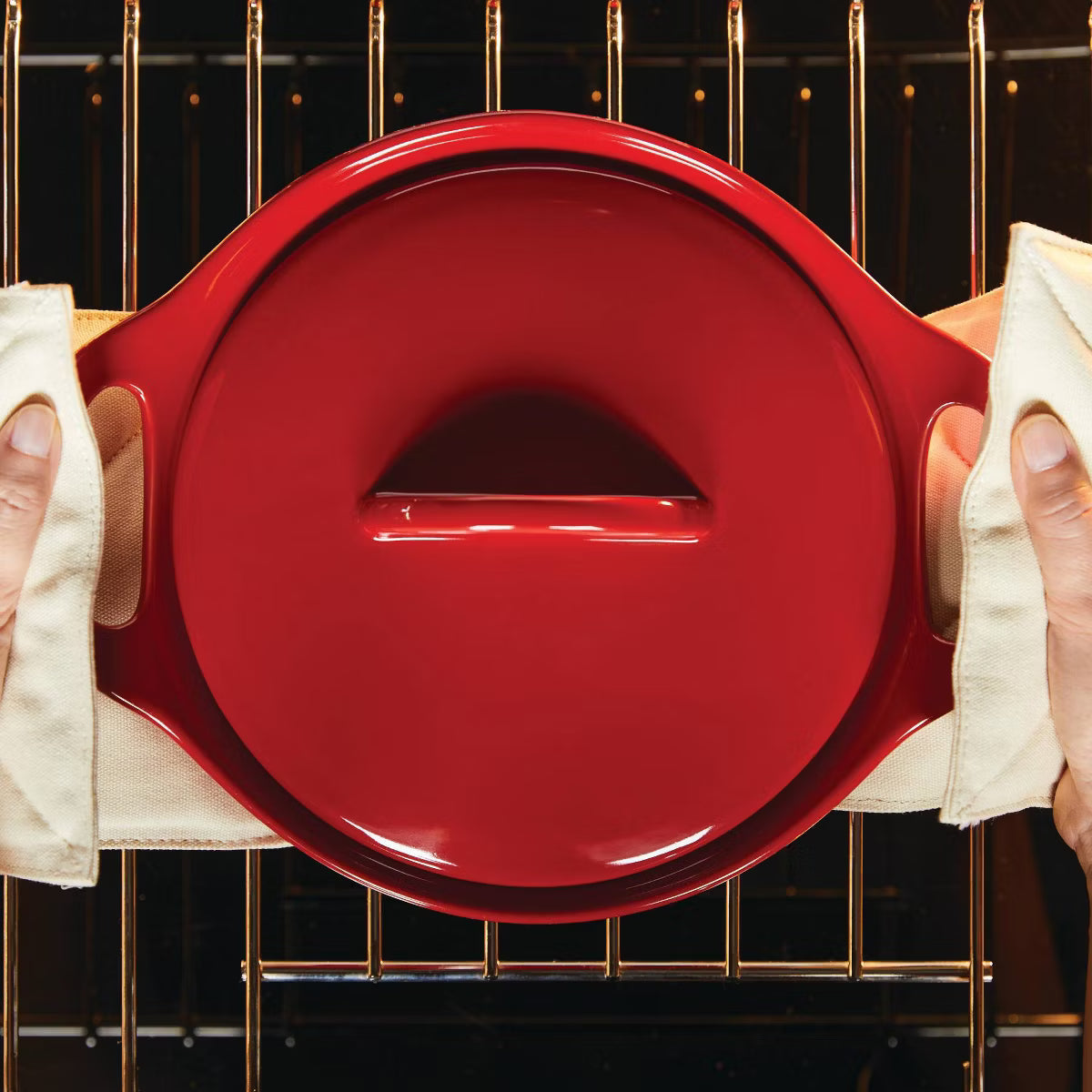3pc Set: 1.5qt & 2qt Round Casseroles with Shared Lid – Red