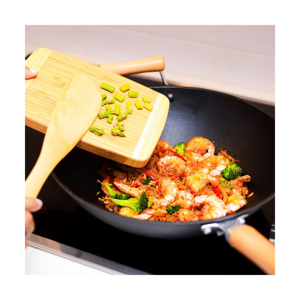 Wok – 14-Inch Preseasoned Cast Iron Flat Bottom Wok – Black
